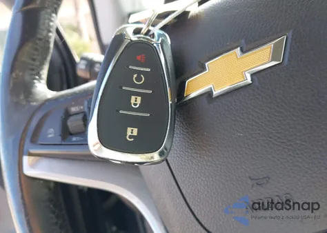 2022 Chevrolet Trax Awd Lt z USA, uszkodzony, nr VIN KL7CJPSM0NB541318